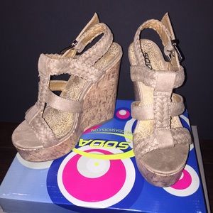 Soda Braided High Platform Wedges - size 6.5